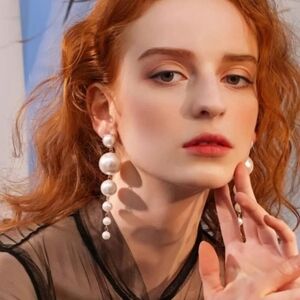 Pearl Dangle Earrings